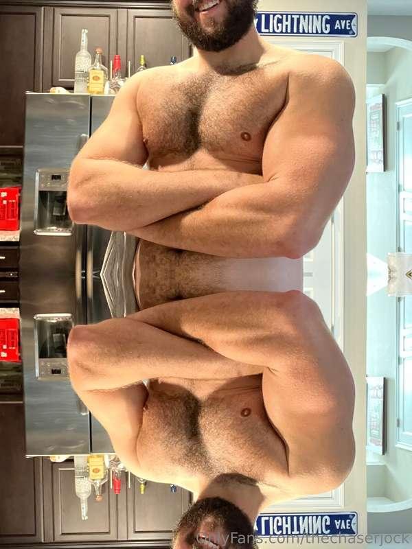 Shirtless Photo Dump

#gayjock #chaser #hairy #hairyjock #ha..