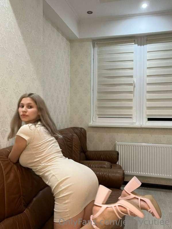 I wanna sit on ur face 🥵
