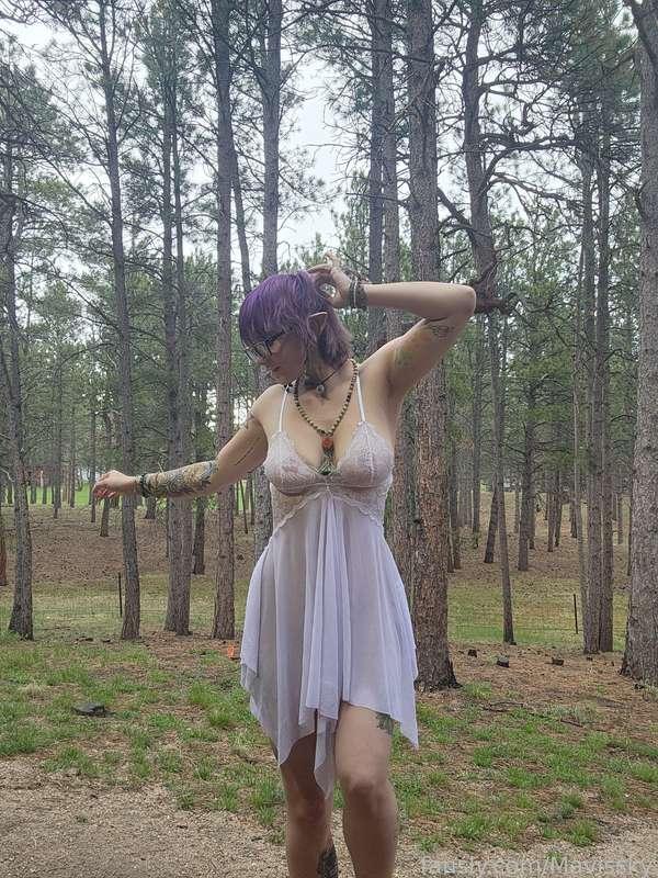 Just an innocent fae, frolicking through the woods