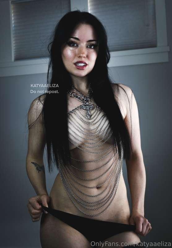 katyaaeliza image #3