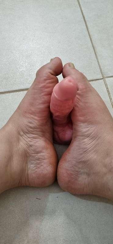 I love playing with the dildo and my feet, imagine it's your..