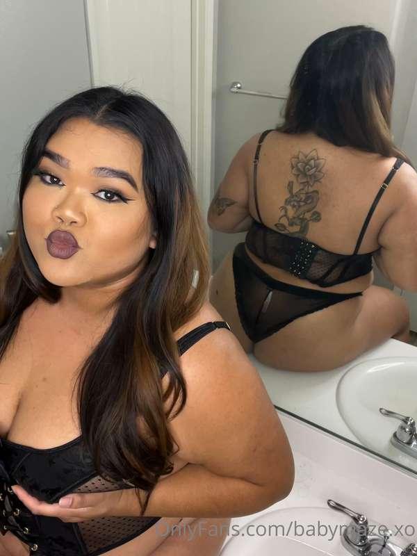 Hii, I’m back! Responding to DMs now!! See you there 😈