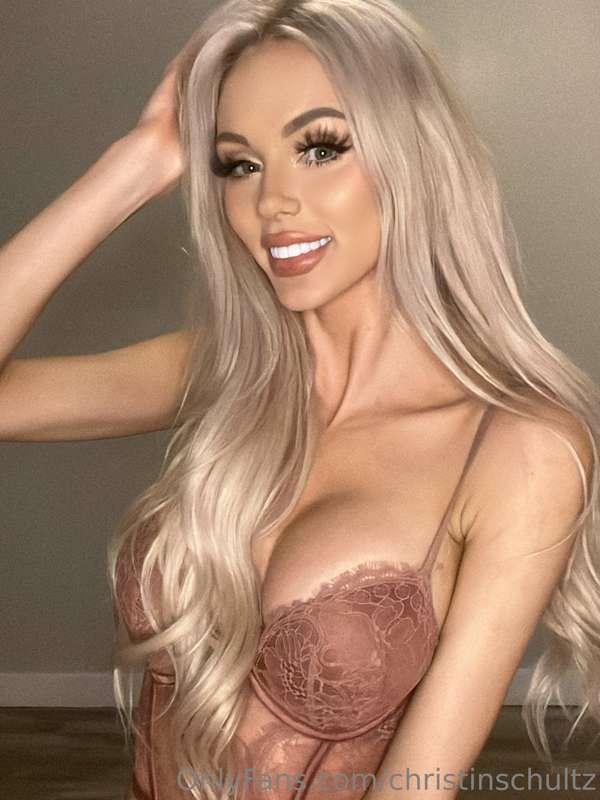 What’s your fantasy? 💋
**Have something special for you in t..