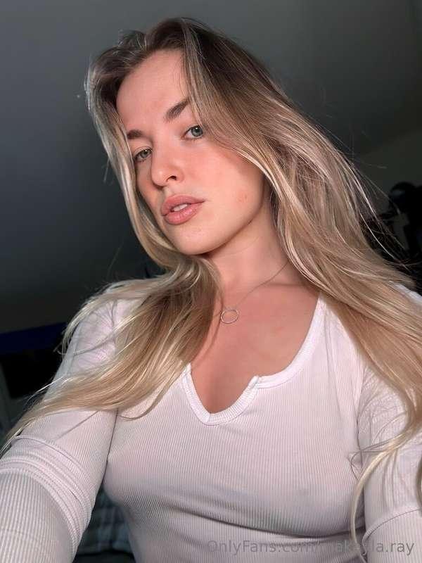 My eyes are up here.