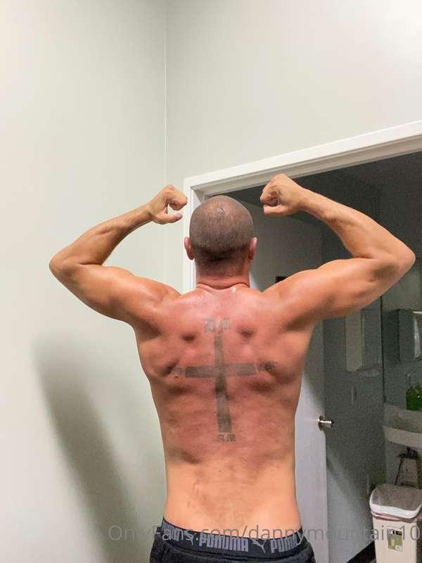 Backs not too shabby 💪🏻