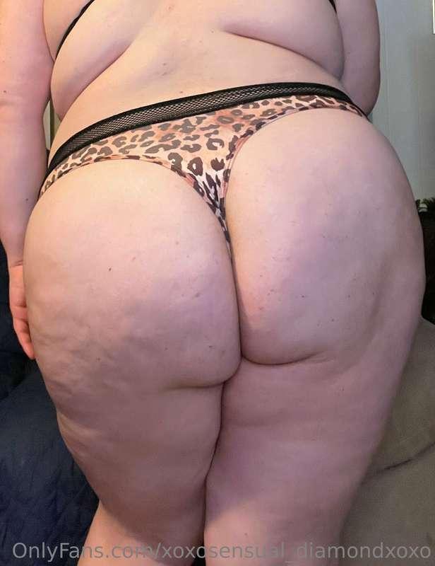 Maybe you can pounce on me… I’m bent over and ready 😏