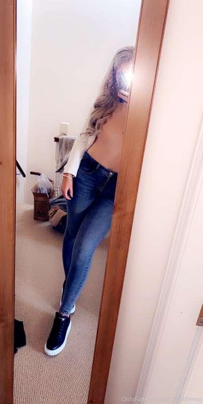 You’ll only see me naked at onlyfans.com/xodaniixo 🥵