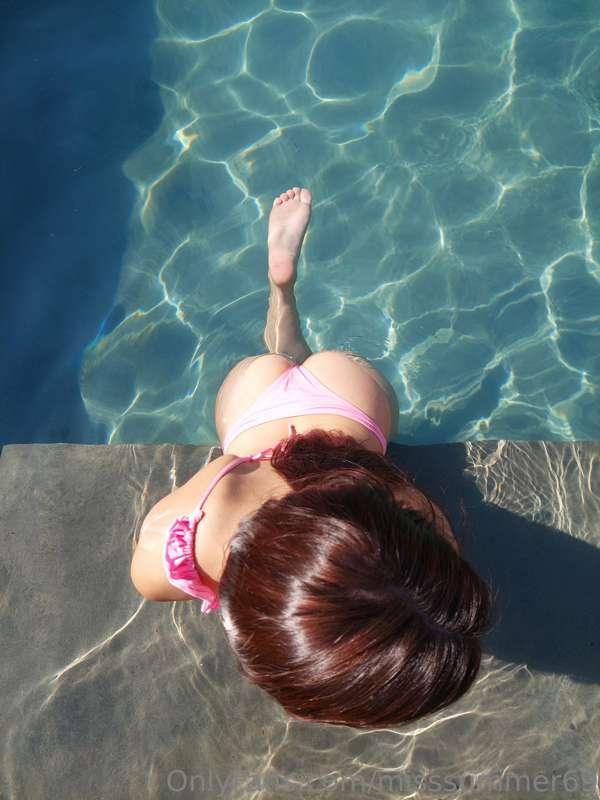 Today I had to cool off in the pool as it was very hot. Do y..