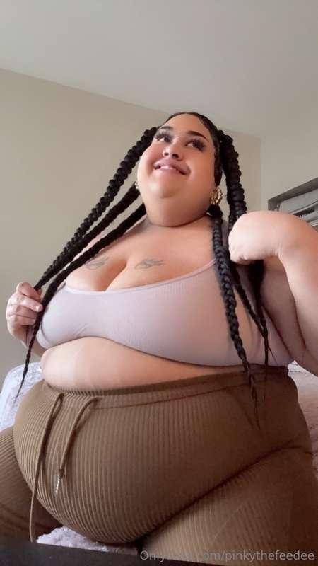 Hey 👋🏽 I gotta rush to eat Breakfast today but I look cute d..