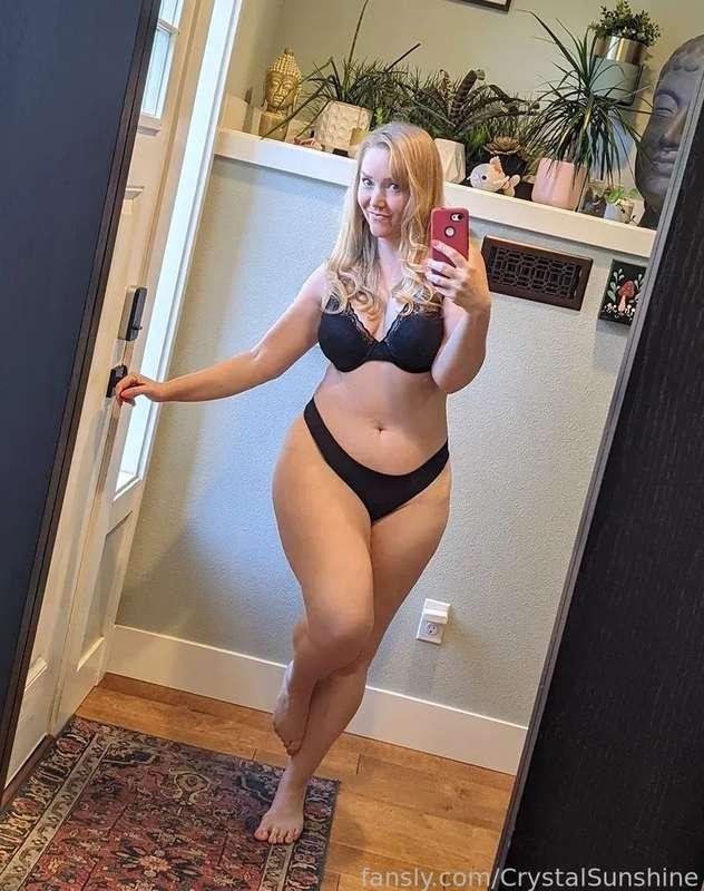 Feeling extra milfy ❤️ 
#FYP #curvy #Milf #lingerie #blonde #mombody #bodypositivity #maturewoman #olderwoman #gilf #naughty #thicc #thickthighs #thick #confident #mommy  #boobs