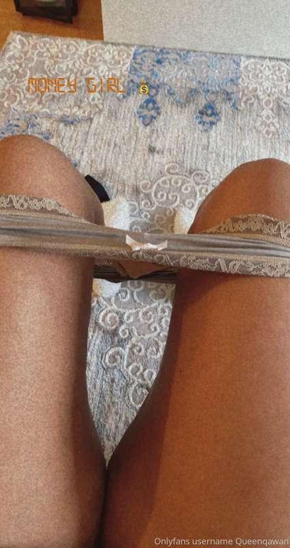 Good morning ☀️ come and take off my pant 😩 so and slide you..