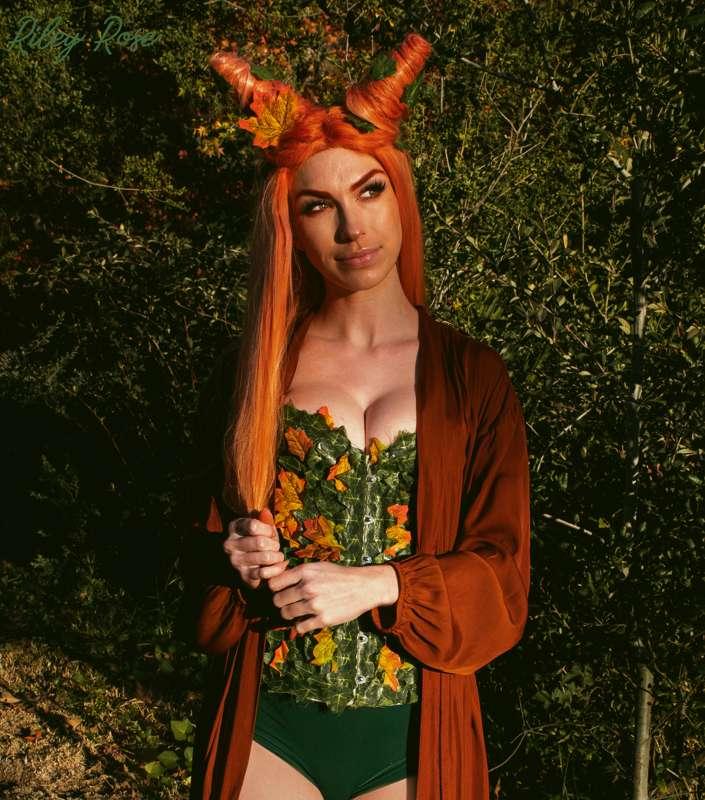 Falling for Poison Ivy