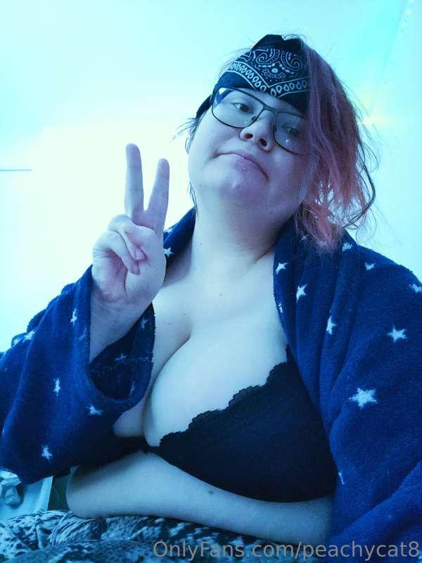 I love my morning gown 😌💛