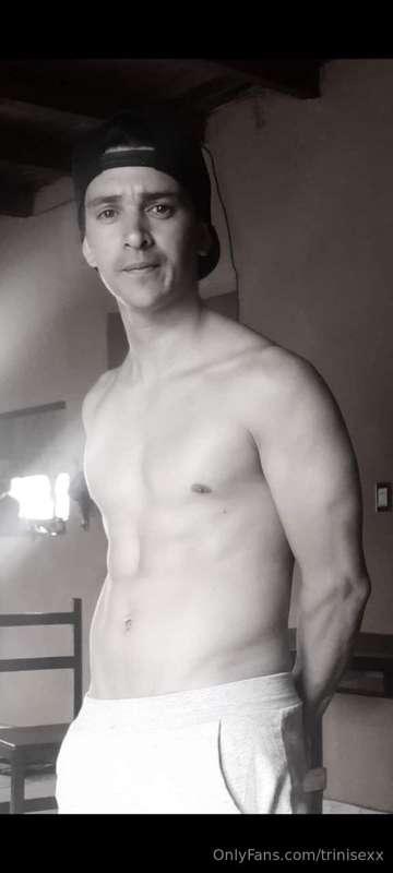 subscribe to my profile!!        
  🐉 @caballerodelfenix 🐉
🐉..
