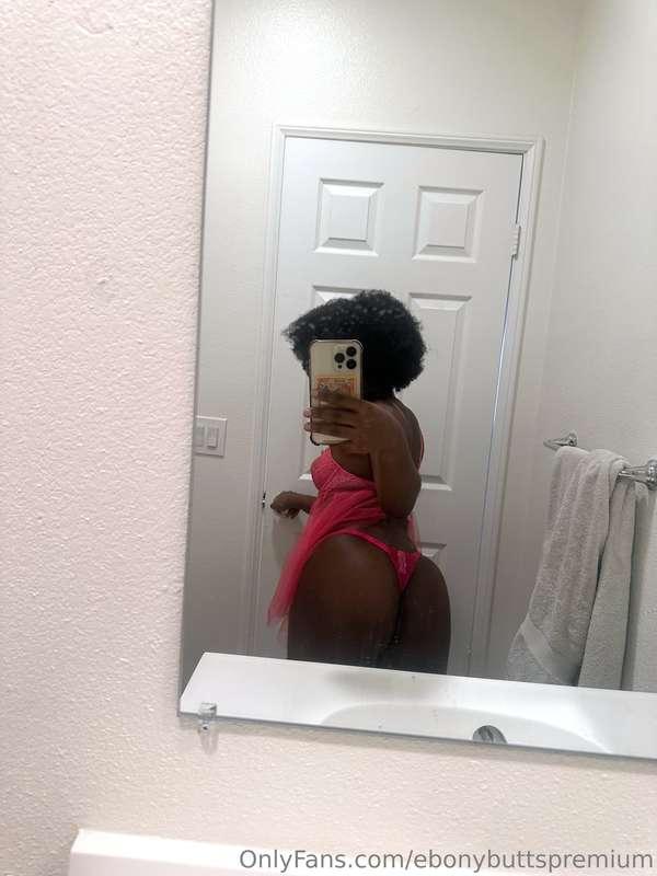 ebonybuttspremium image #1