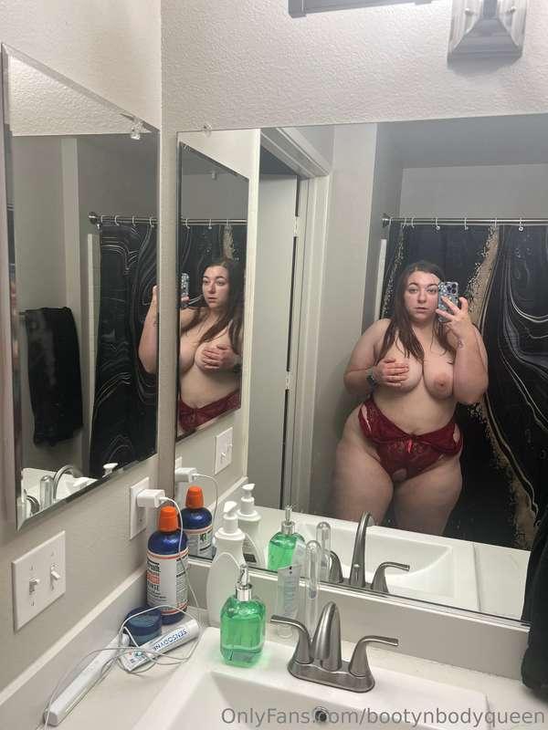 bootynbodyqueen image #2
