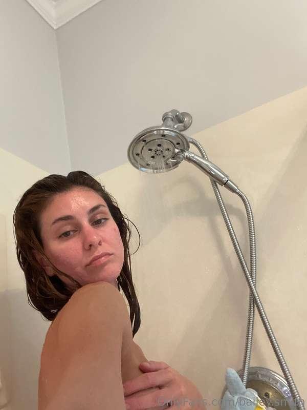 wanna watch me make myself cum?