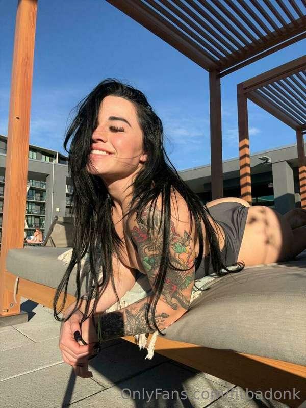 Trying to find the best time to go live this Sunday!! Help m..