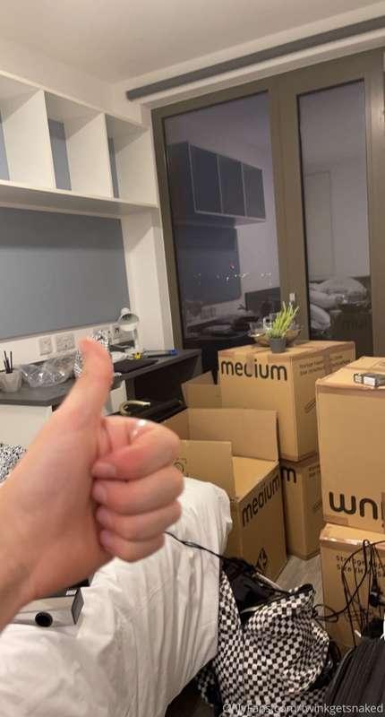 FINALLY moved out so get ready for better content now i fina..