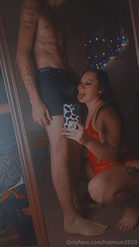 Mirror pics with daddy 😜😘