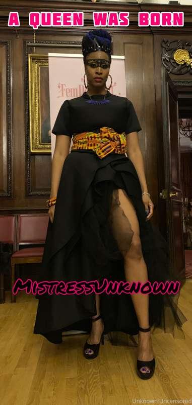 Today a Queen was born to walk this Earth to be protected, a..