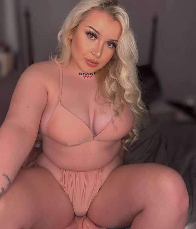 😈 𝐓𝐇𝐄 𝐔𝐋𝐓𝐈𝐌𝐀𝐓𝐄 𝐅𝐔𝐂𝐊 𝐁𝐔𝐍𝐃𝐋𝐄 😈 
Tip $20.55 and get ⤵️⤵️⤵️⤵️⤵️ ..