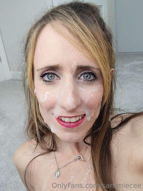 Cumslut 😋
