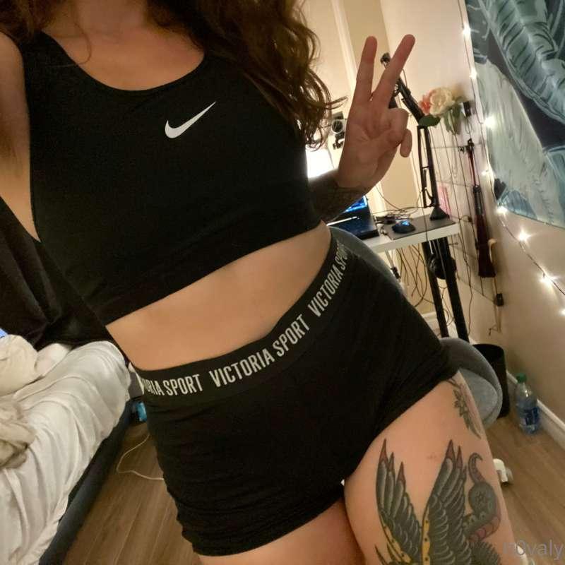 Did a lil pathetic work out on strim today hehe.