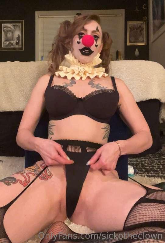 Who likes panty grinding??