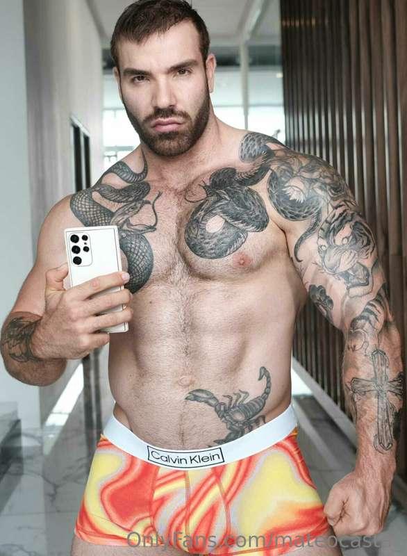 mateocasta_ image #0