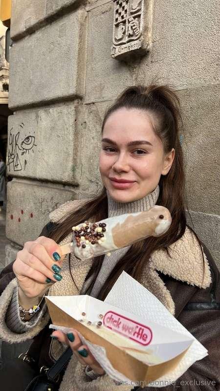 Very hungry 🥰