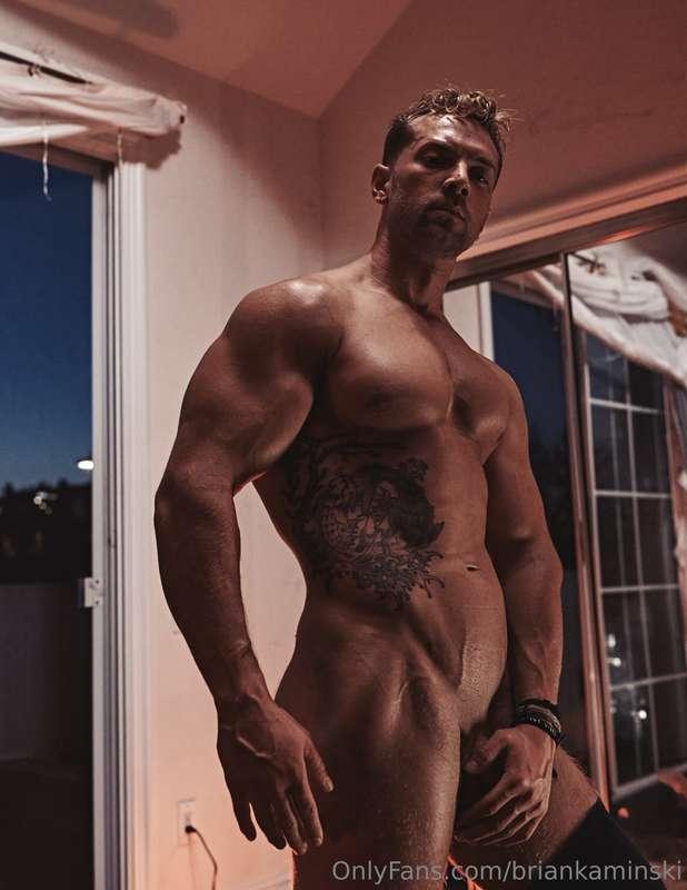 Happy Monday! No better way to kick-off the week than postin..