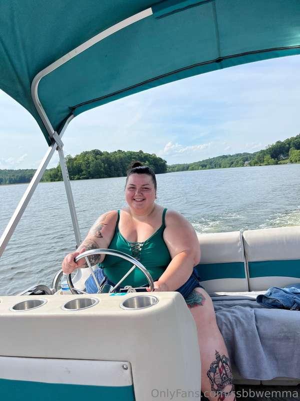 Captain Emma 🛥️
