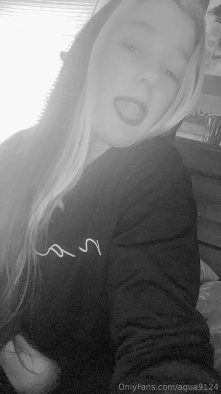 Make shure to re subscribe after your free month is up, that..