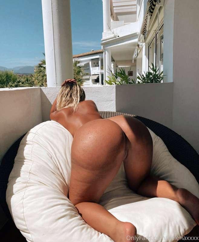 Imagine fucking me with a good view too👀 win win