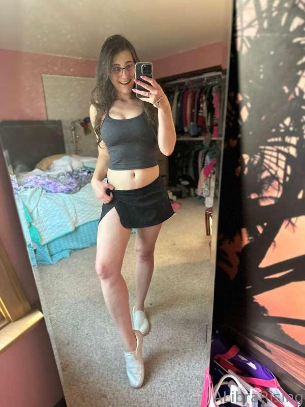I’ll kick your ass in tennis & look hot doing it 🥵🎾