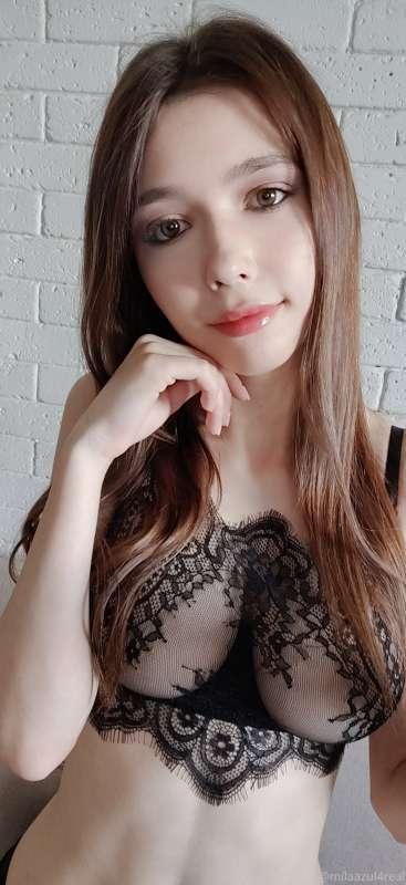 Hey guys 😍
Need your advice about new set)🥰🤔
Waiting for you..