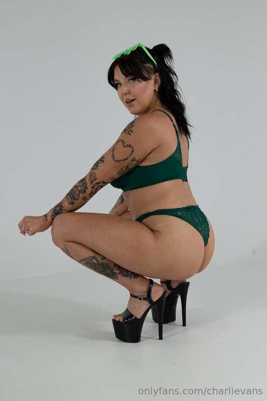 getting extra naughty for you 🍀
