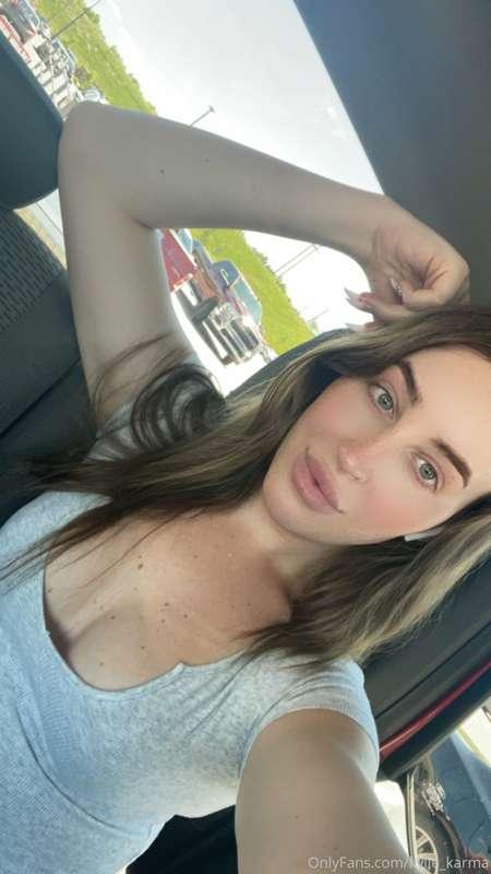 Will you cum on my face?☺️
