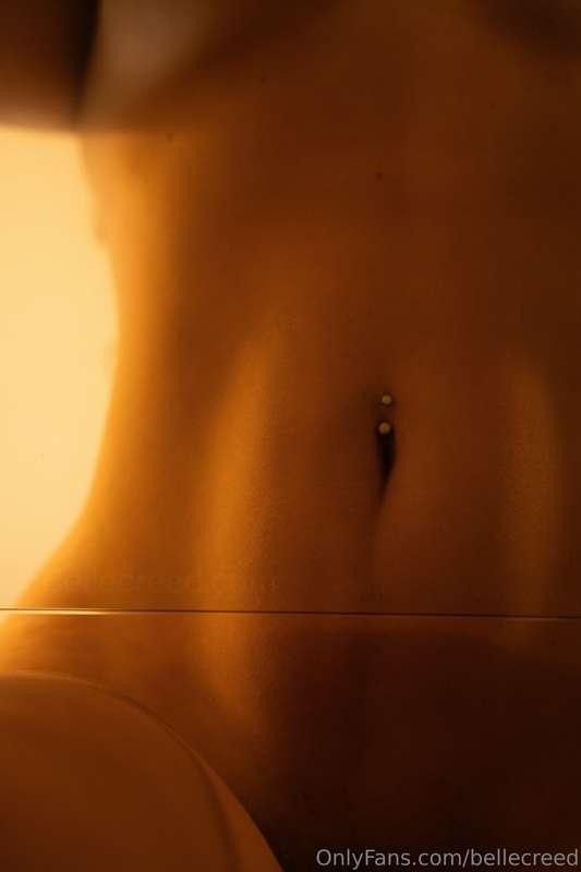 glassy 