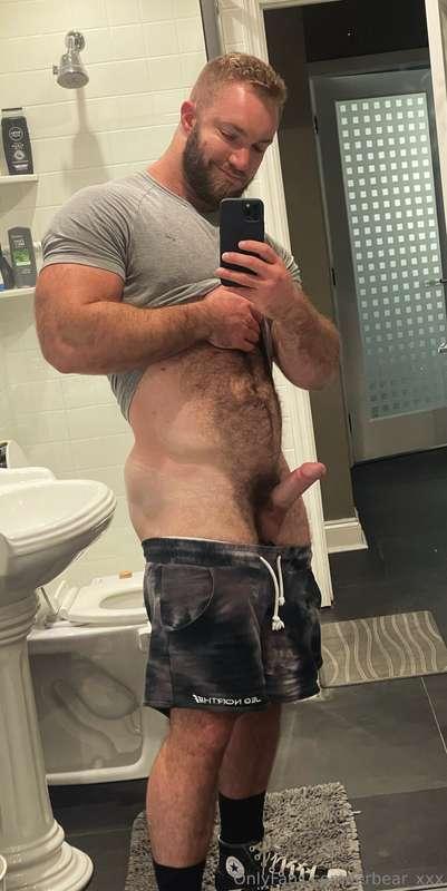 Feeling horny Who wants to come by?