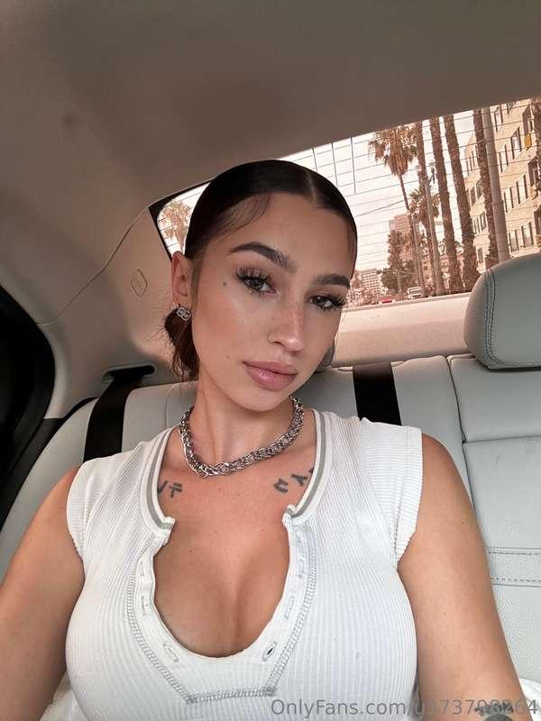 OMG BABEE🥵🥵tip me $25 and i’ll give you a sexting session, a..