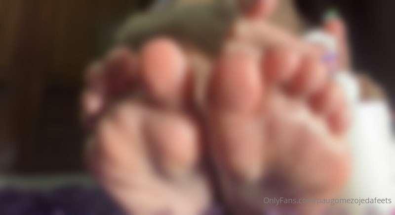 Videito dándome masaje a mis pies 🦶🏻 con cremita (3:35)
