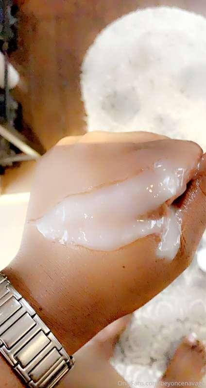 Wanna taste 👅