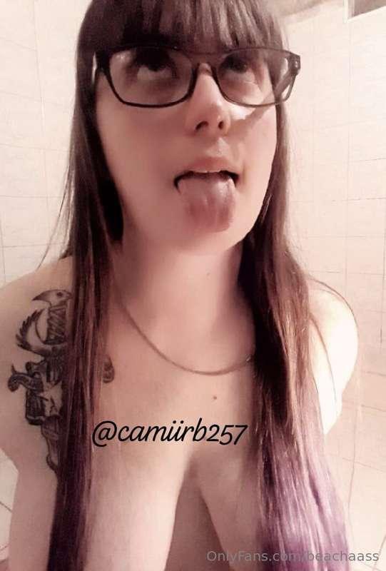 Do you want to see me more sensual? 😏Access my hottest expli..