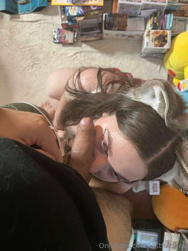 lustfulgeek image #0