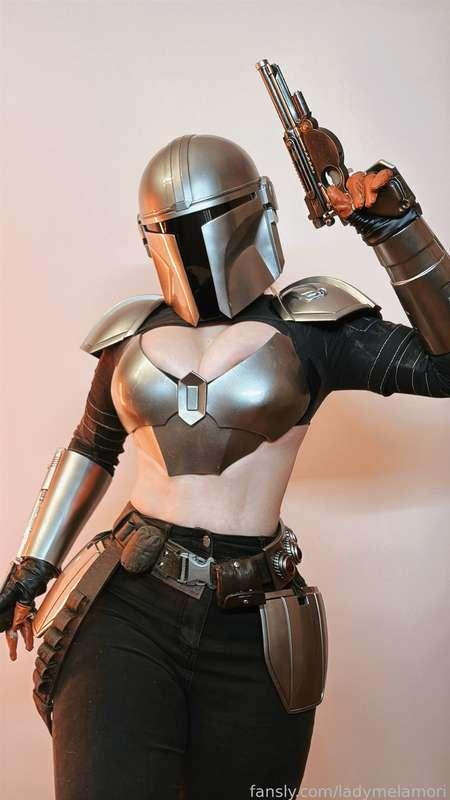 ladymelamori image #3