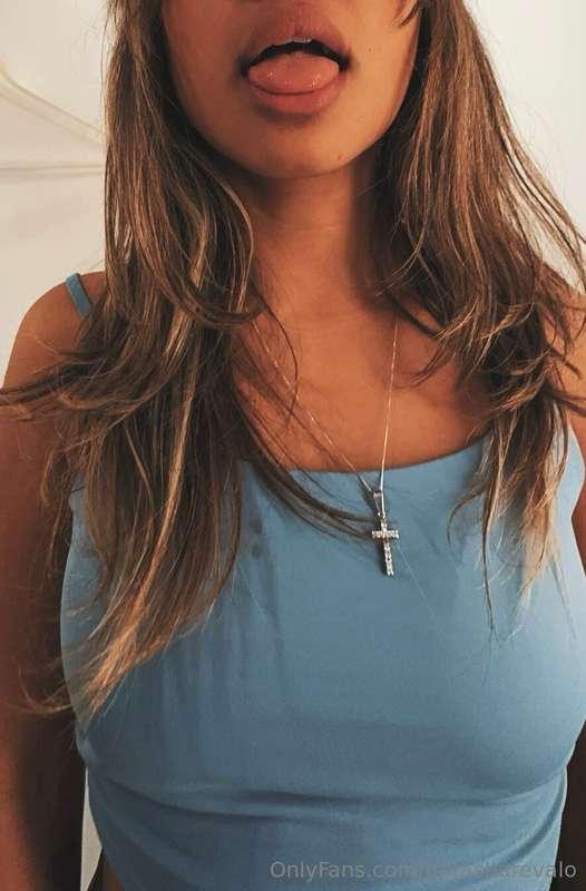 😋