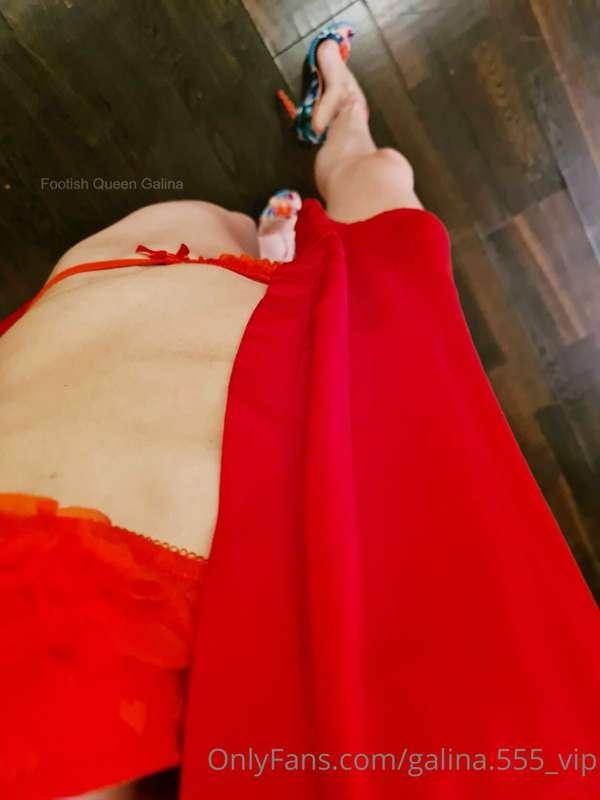 My Friday mood! ❤️ What are you planning for the weekend, ba..