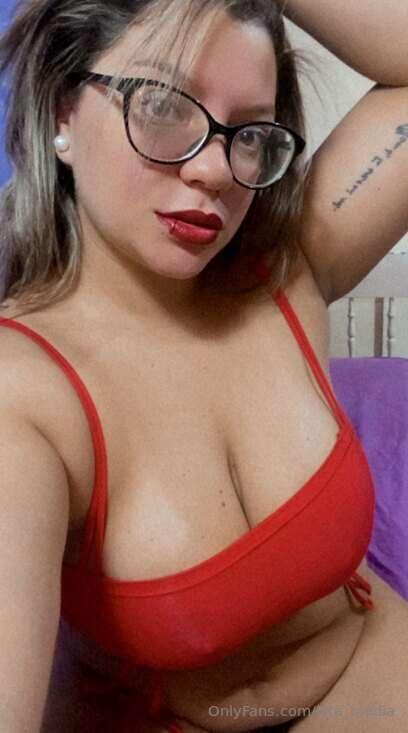 ❤️FREE Subscription❤️
Sexy@mackolsen🥵
She not only knows how..